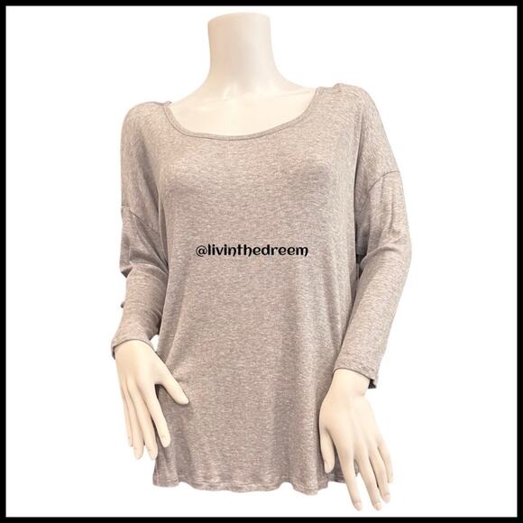 NWOT Victoria's Secret Open Cross Back Long Sleeve Top SZ M $69 - Picture 2 of 12